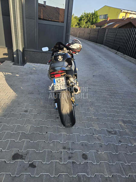 Honda 929