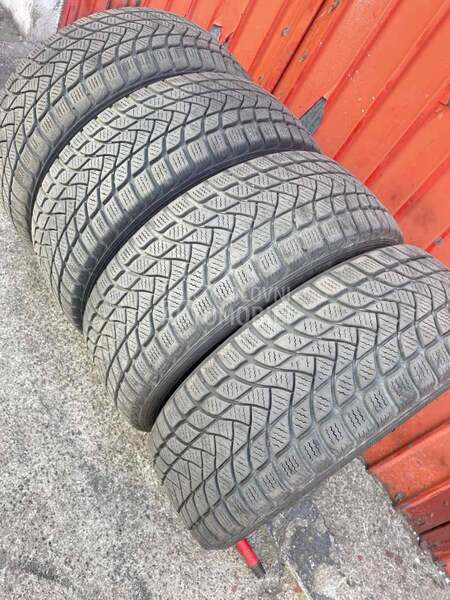 Landsail 185/55 R15 Zimska