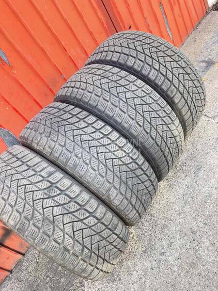 Landsail 185/55 R15 Zimska