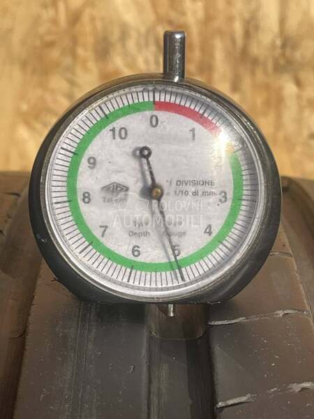 Pirelli 245/40 R19 Letnja