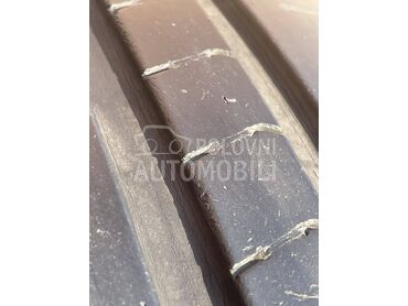 Pirelli 245/40 R19 Letnja