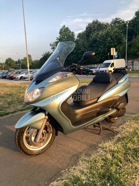 Yamaha majesty 400