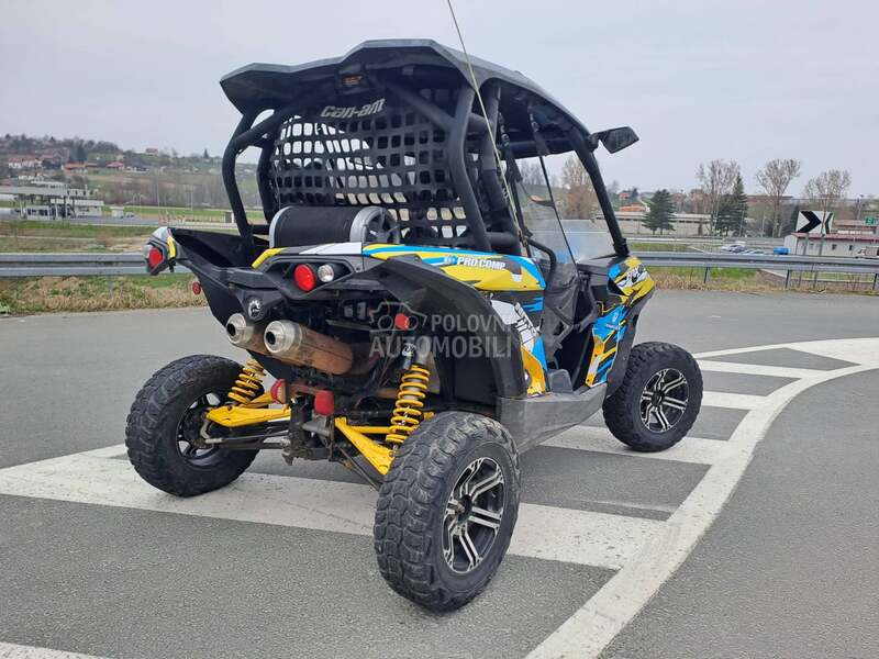 Can-Am Maverik 1000R