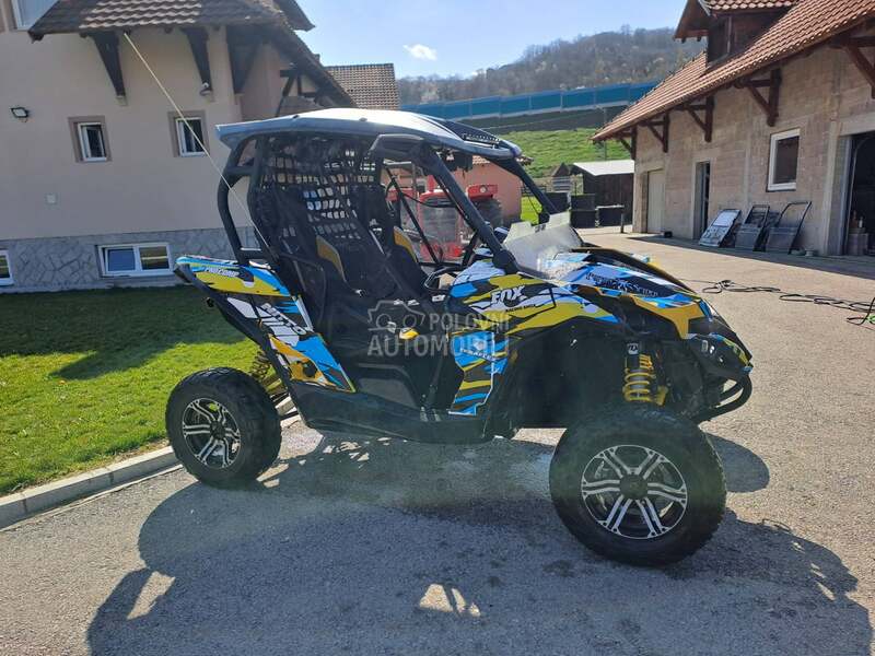 Can-Am Maverik 1000R