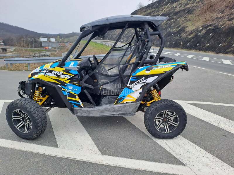 Can-Am Maverik 1000R