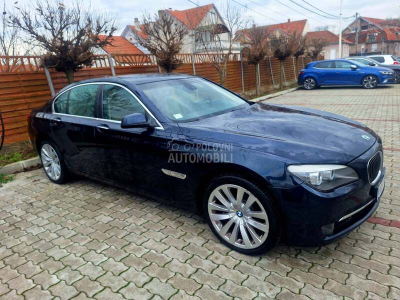 BMW 730 