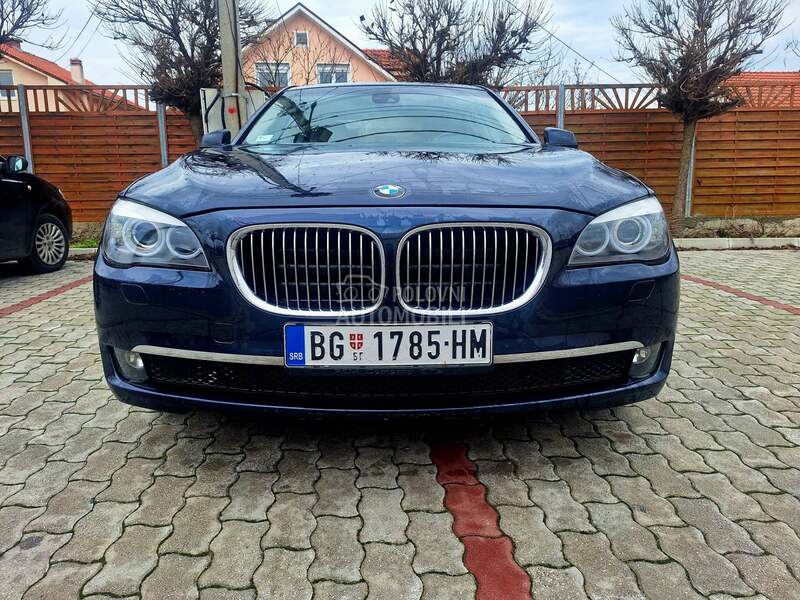 BMW 730 