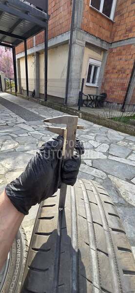 Nokian 225/45 R18 Letnja