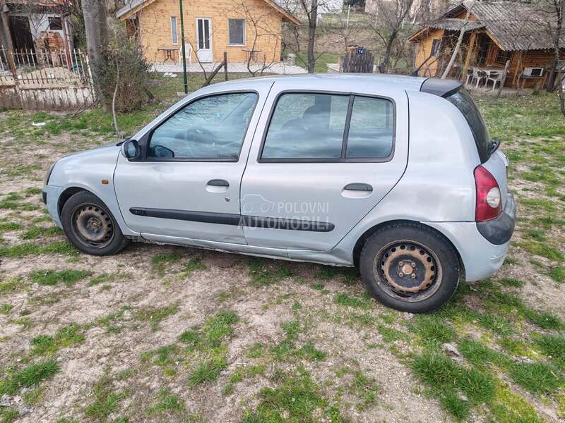 Renault Clio 