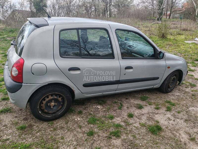 Renault Clio 
