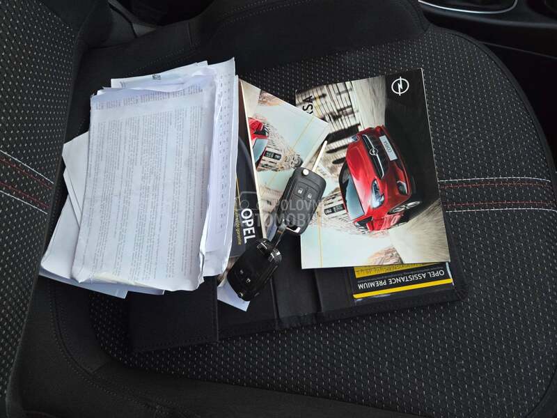 Opel Corsa E 1.2  BLACK LINE