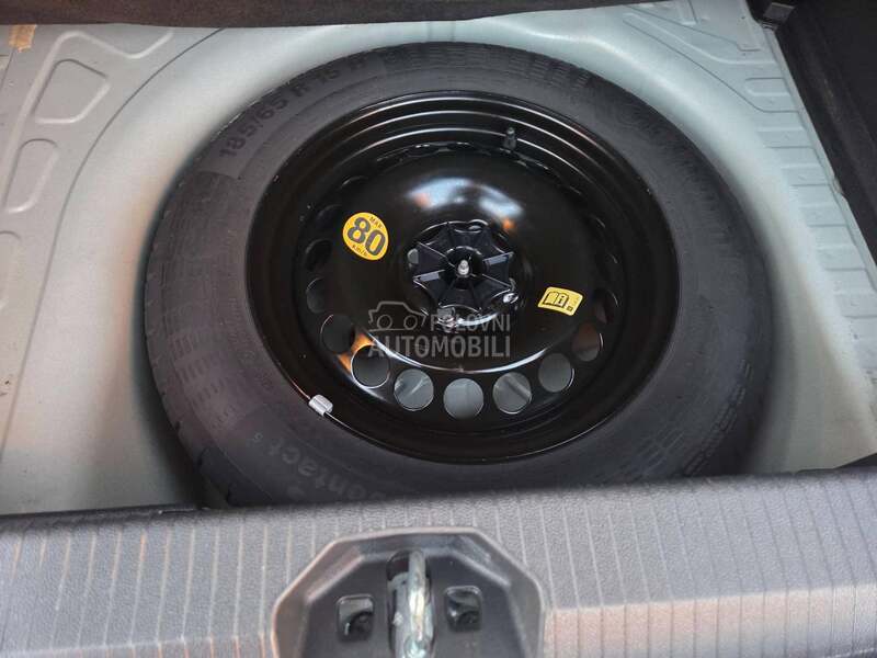 Opel Corsa E 1.2  BLACK LINE