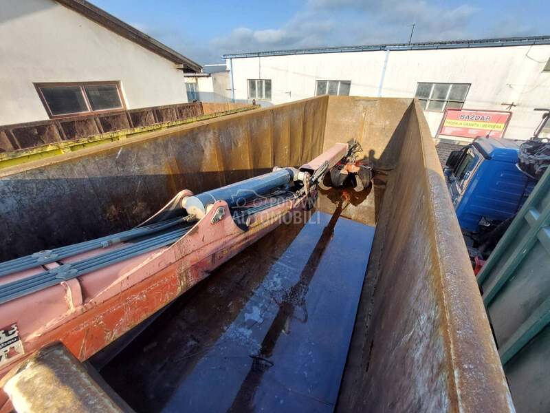 Iveco Euro Traker kiper kran