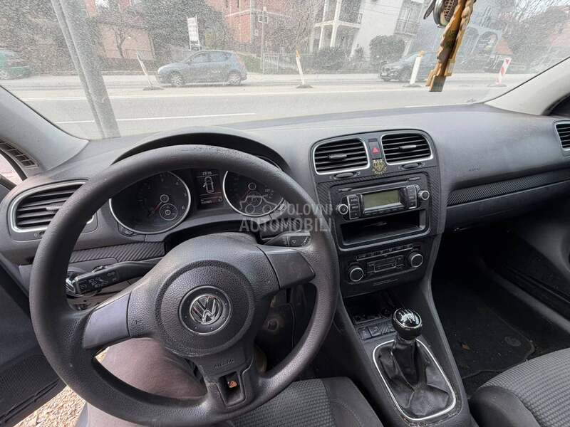 Volkswagen Golf 6 