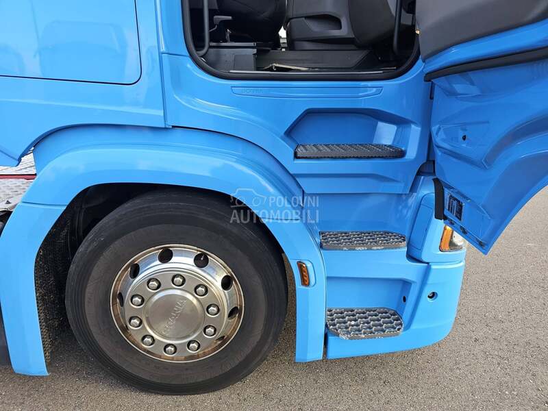 Scania R450 4 jastuka