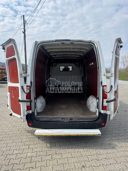 Renault Master 2.3