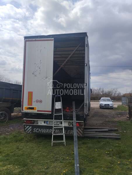 Schwarzmuller Komercijala