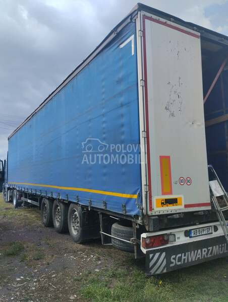 Schwarzmuller Komercijala