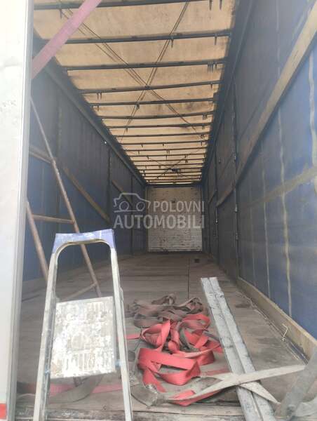 Schwarzmuller Komercijala