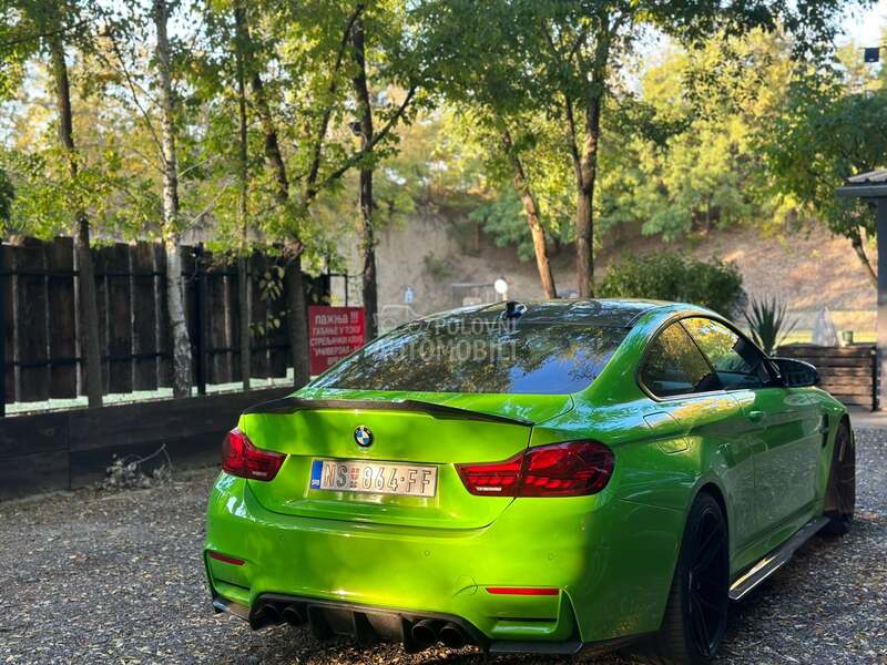BMW M4 