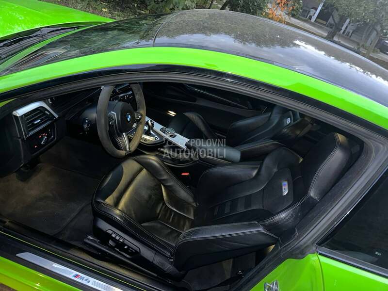 BMW M4 