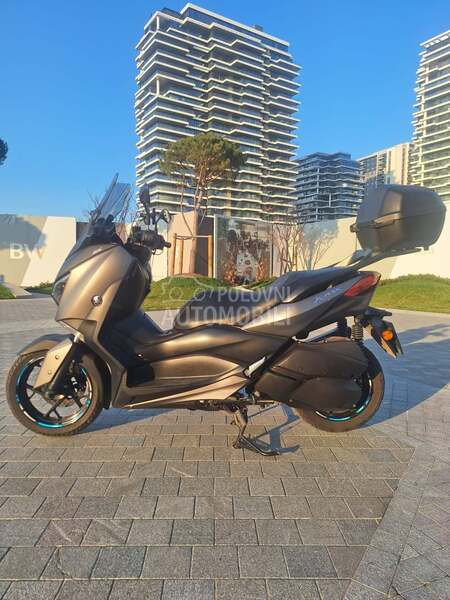 Yamaha X Max 300 Blue Core