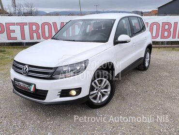 Volkswagen Tiguan /NAV/PARK ASSIST/