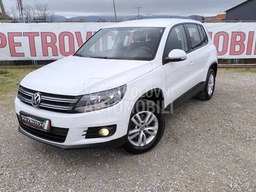 Volkswagen Tiguan /NAV/PARK ASSIST/