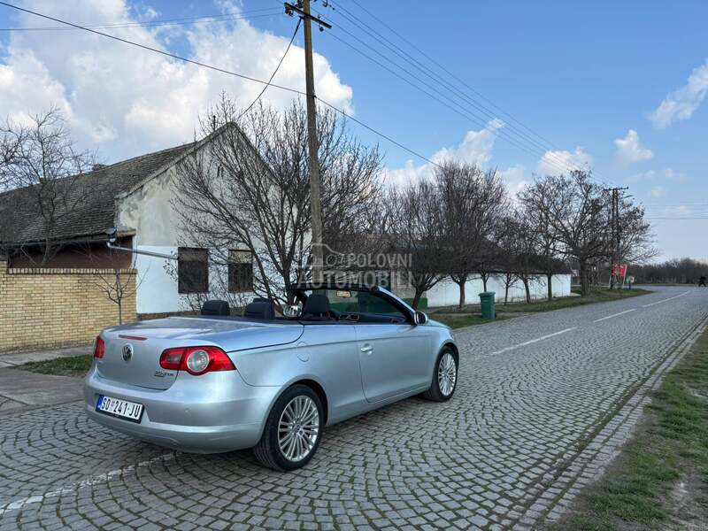 Volkswagen EOS 