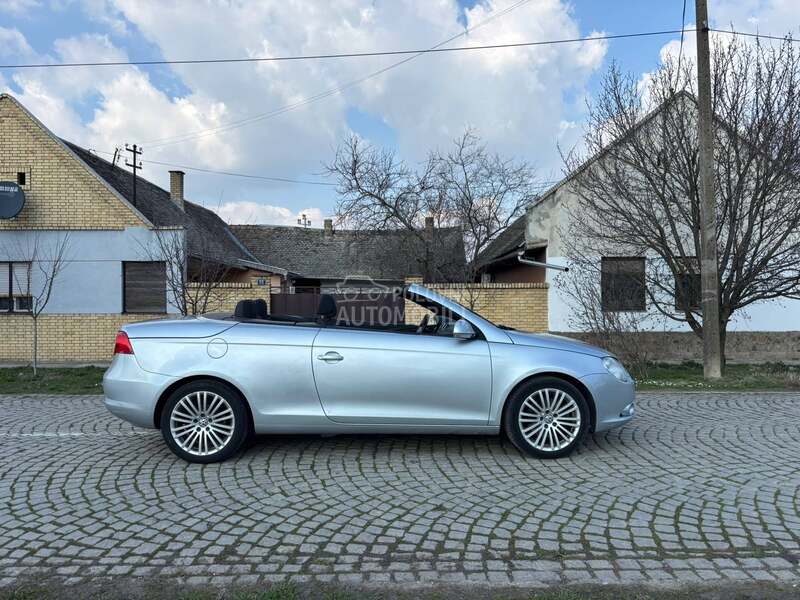 Volkswagen EOS 