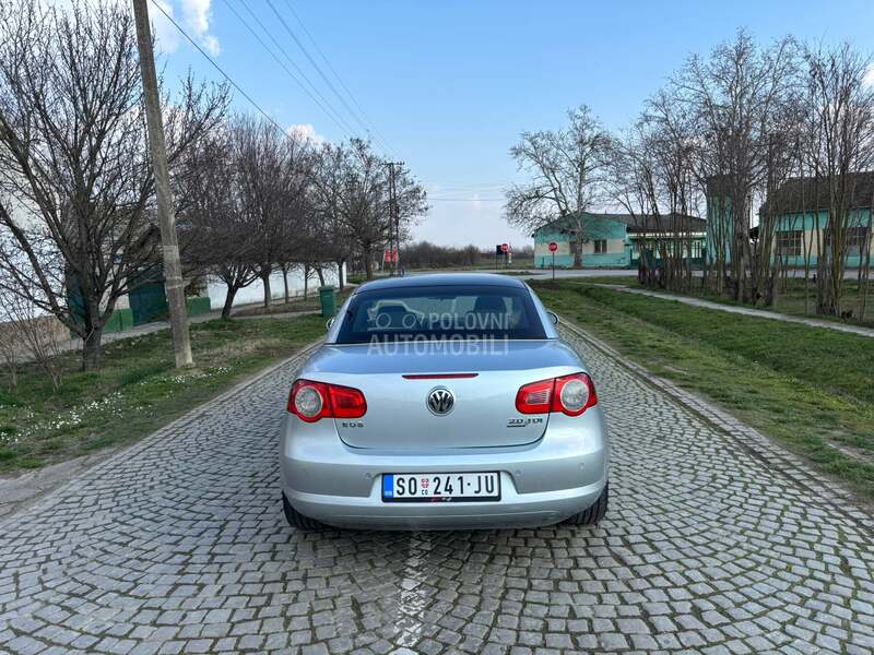 Volkswagen EOS 
