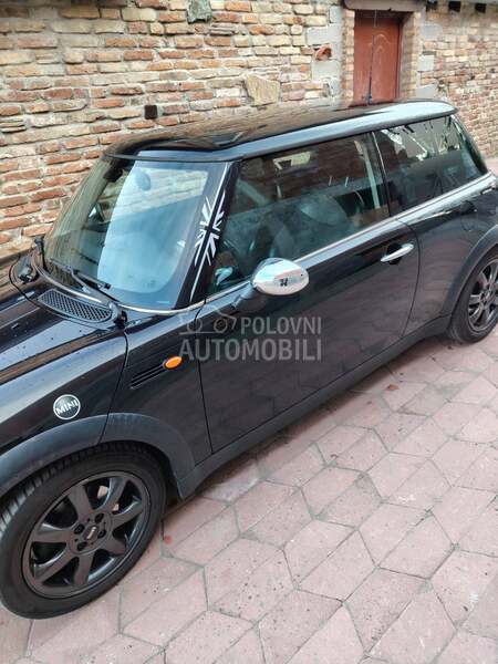 MINI Cooper 