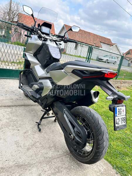 Honda X ADV 750