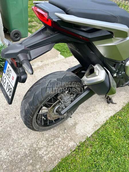Honda X ADV 750