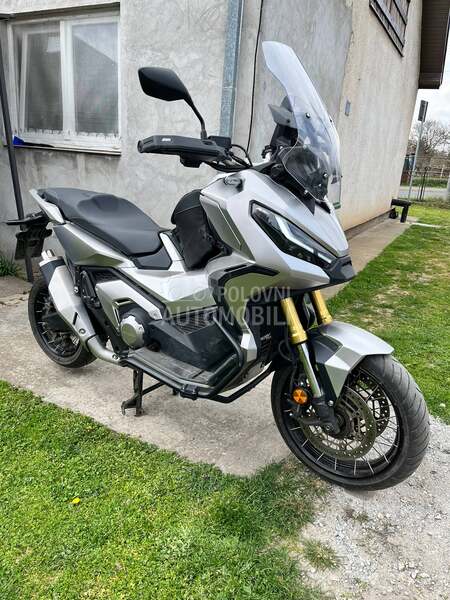 Honda X ADV 750