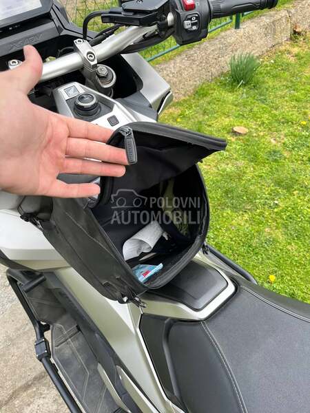 Honda X ADV 750