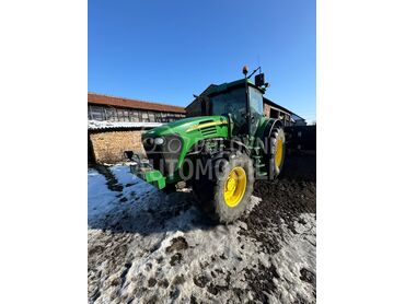 John Deere 7820