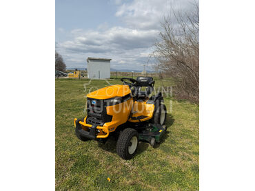 Cub Cadet XT2