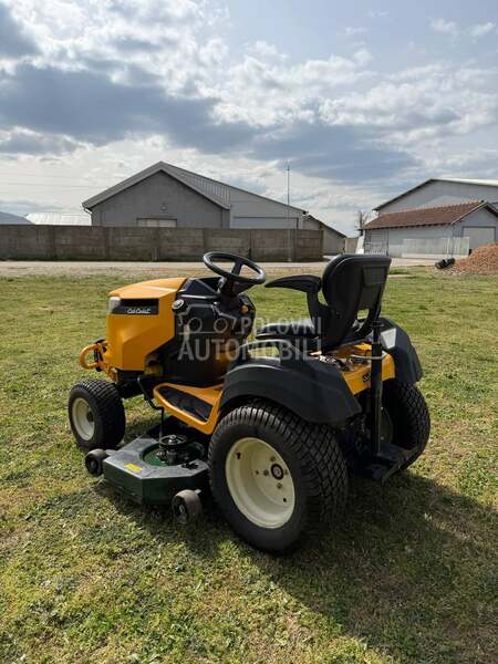 Cub Cadet XT2
