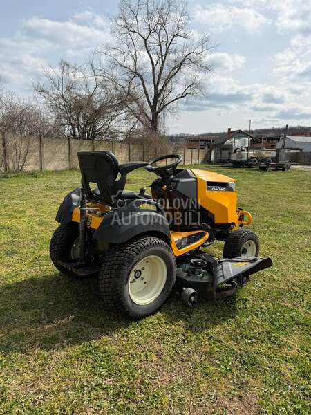 Cub Cadet XT2