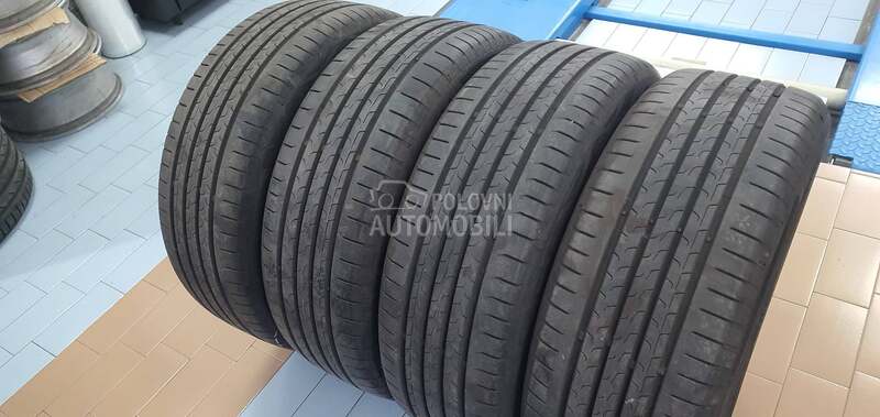 Continental 215/50 R18 Letnja