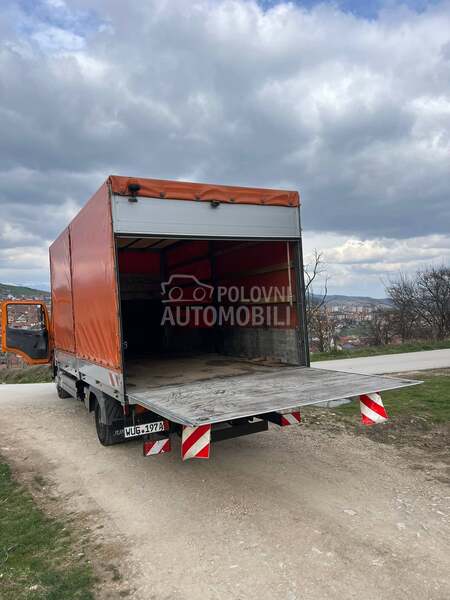 Mercedes Benz Atego 822