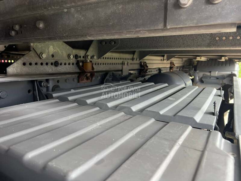 Mercedes Benz Atego 822