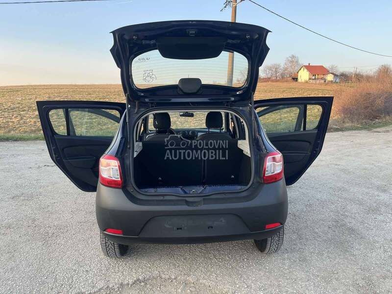 Dacia Sandero 
