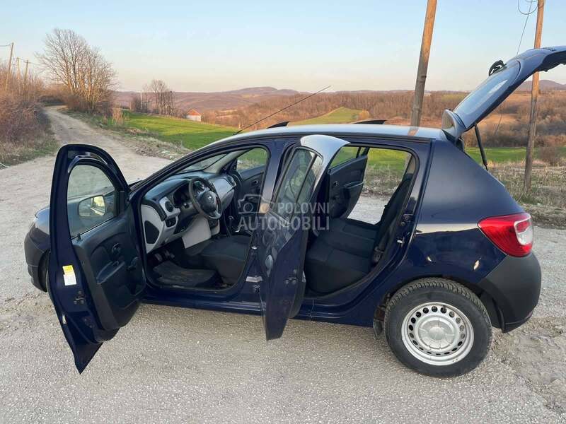 Dacia Sandero 