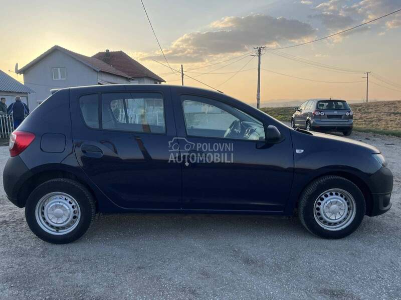 Dacia Sandero 
