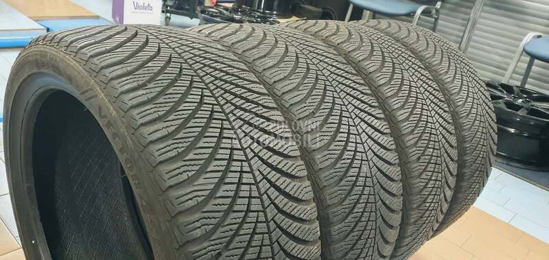 Goodyear 225/40 R18 Sve sezone