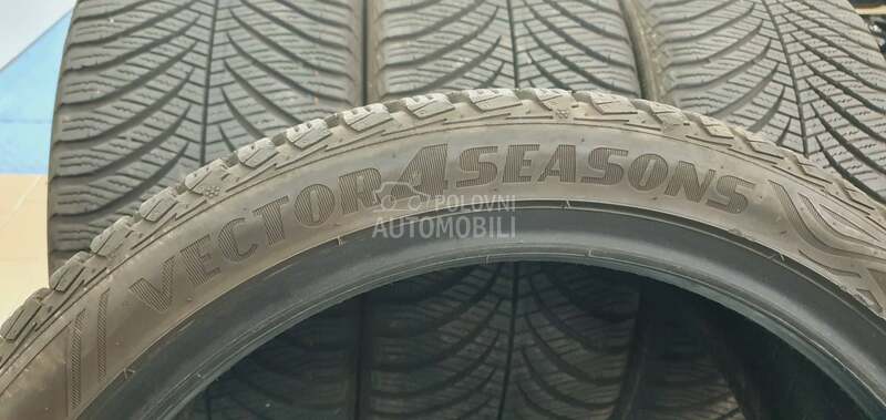 Goodyear 225/40 R18 Sve sezone