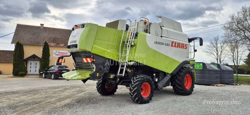 Claas Lexion 530