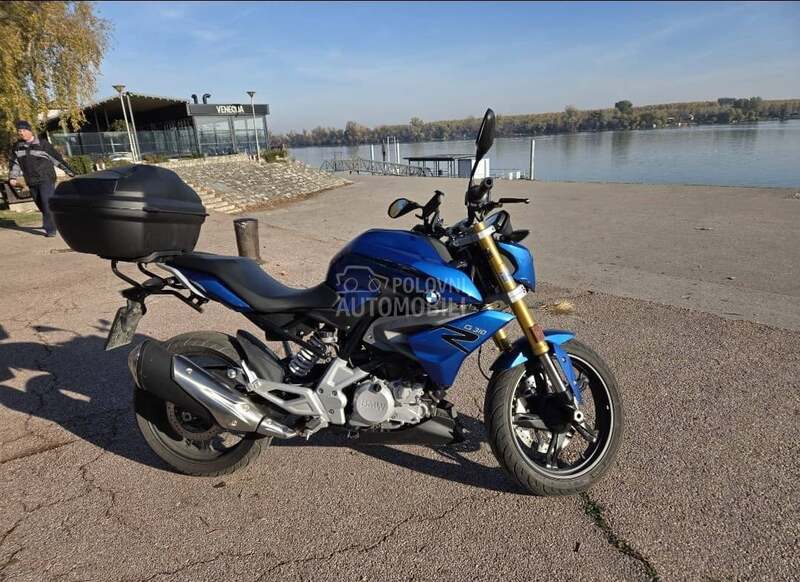 BMW G 310 R